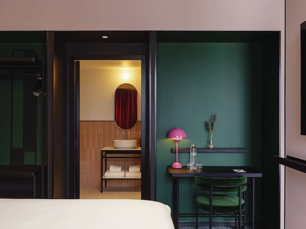 TRIBE Lyon Croix Rousse 4 estrelas em Caluire-et-Cuire