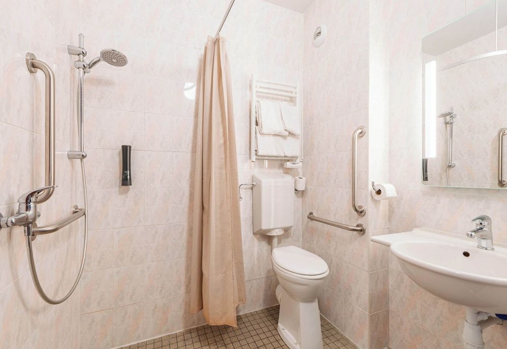 B&B HOTEL Mulhouse Kingersheim 2 estrelas em Mulhouse