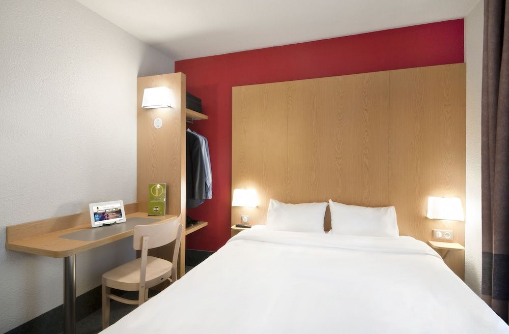 B&B HOTEL Grenoble Centre Alpexpo 2 estrelas em Grenoble