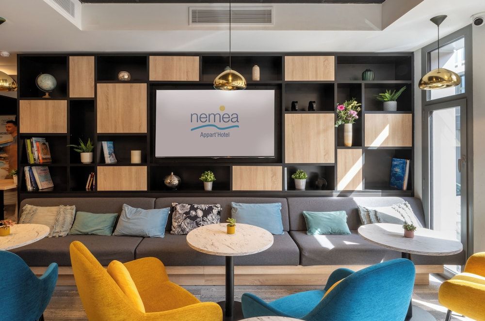 Nemea Appart`Hotel Riviera Nice Aeroport 2