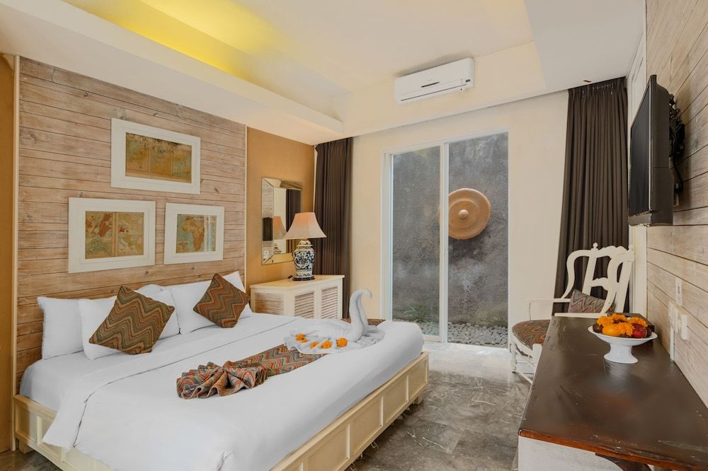 The Kanjeng Suites Petitenget 3