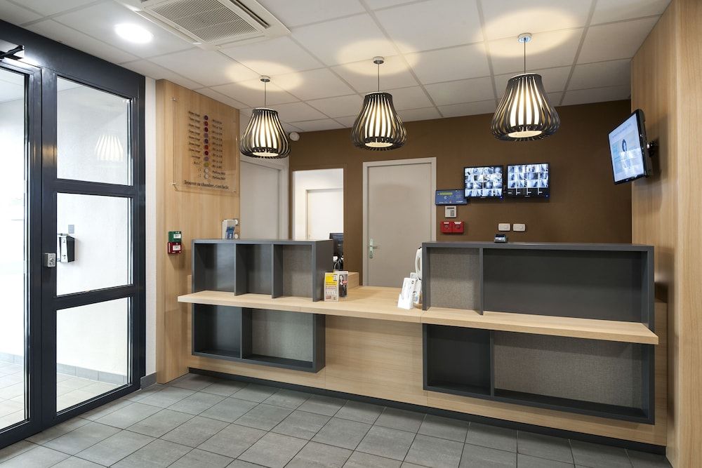 B&B HOTEL Lyon Caluire Cité Internationale 3