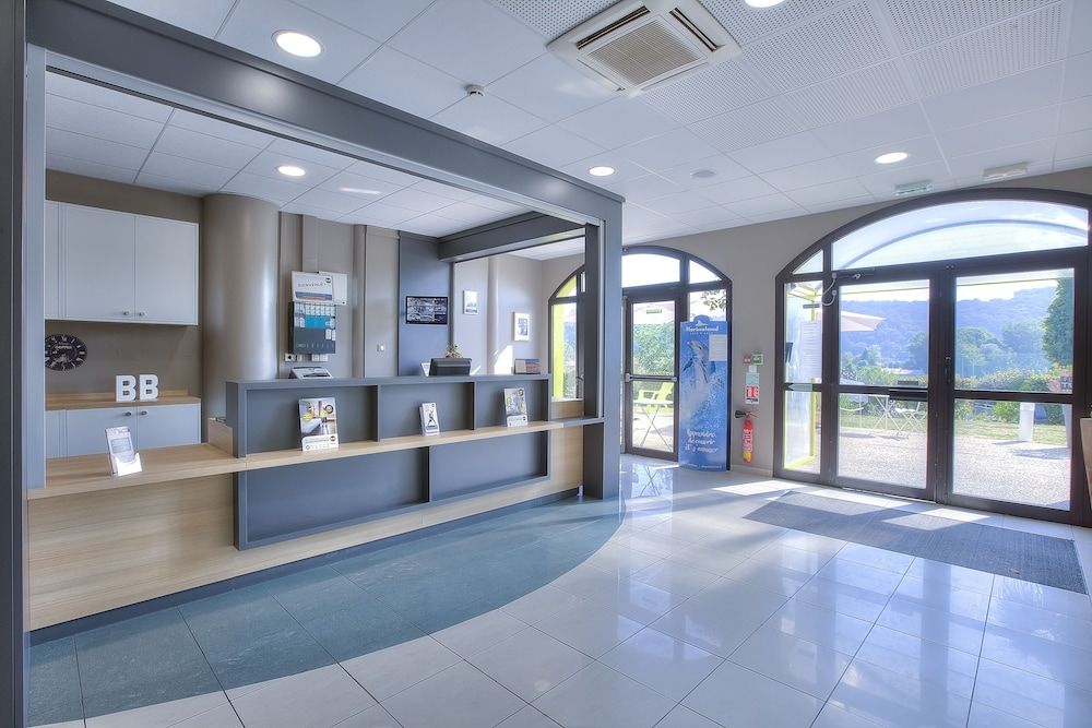 B&B HOTEL Villeneuve-Loubet Village 2