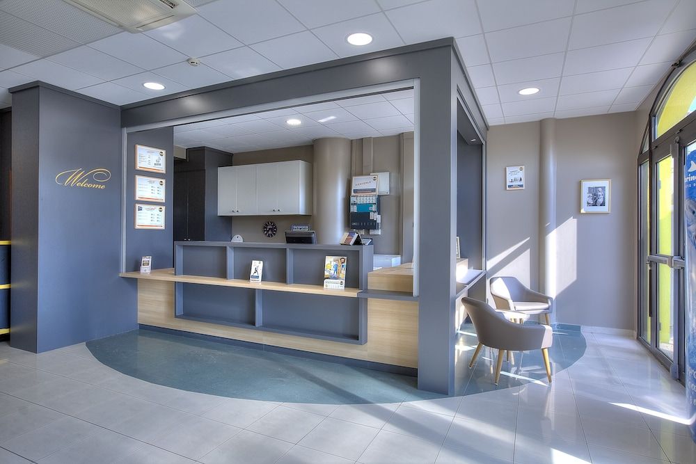 B&B HOTEL Villeneuve-Loubet Village 3