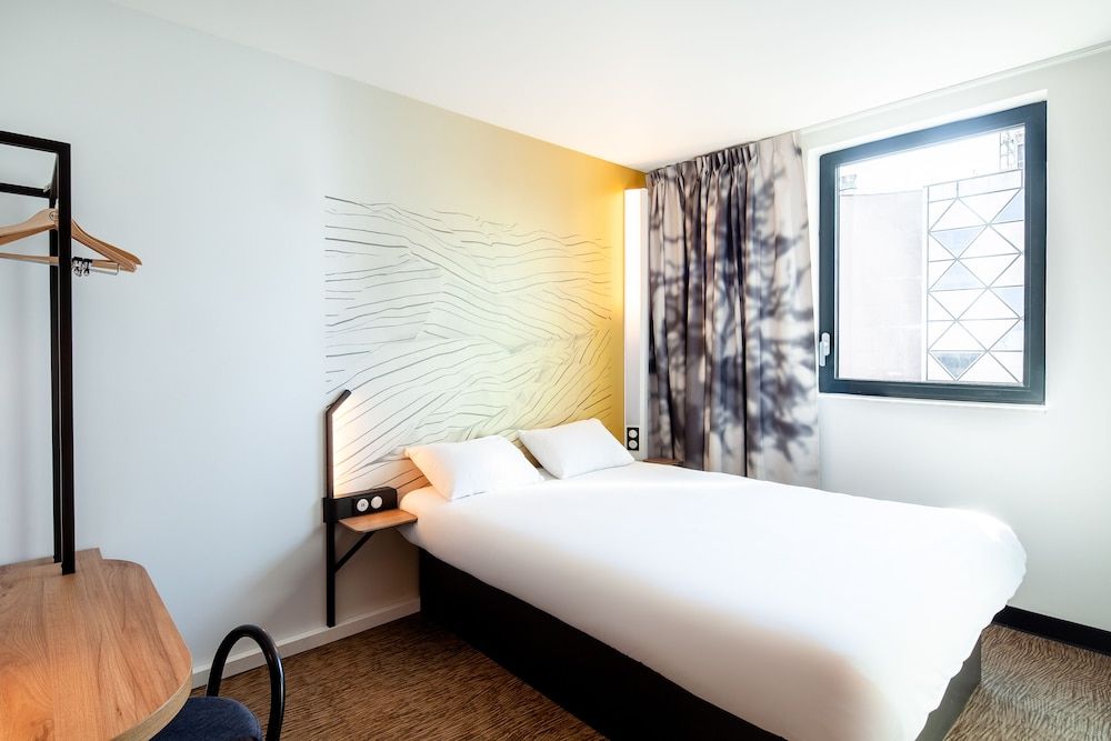 B&B HOTEL Paris Porte de Bagnolet 1