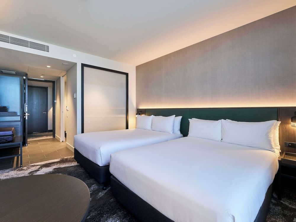 Novotel Melbourne Airport 2