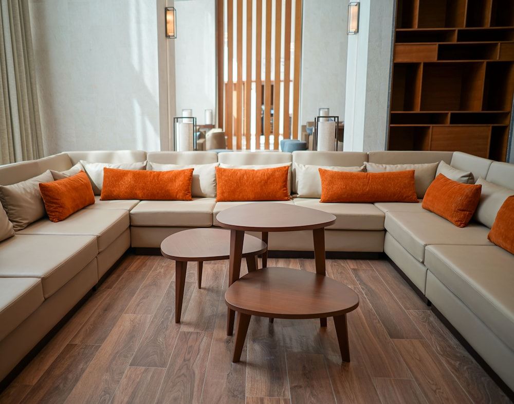 Staybridge Suites Dubai Al-Maktoum Airport, an IHG Hotel 2