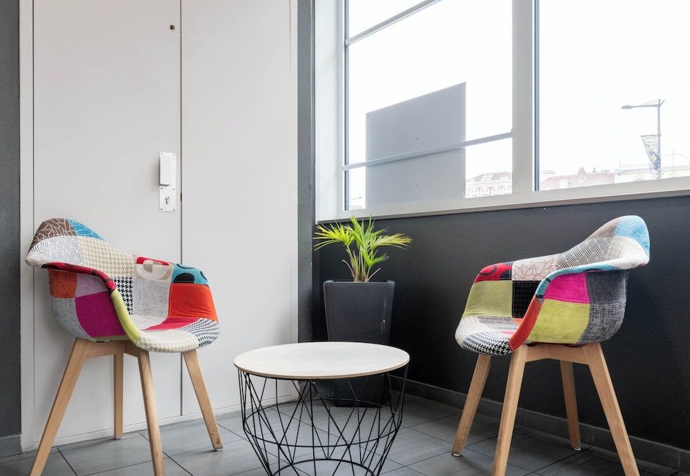 B&B HOTEL Lille Roubaix Campus Gare 2