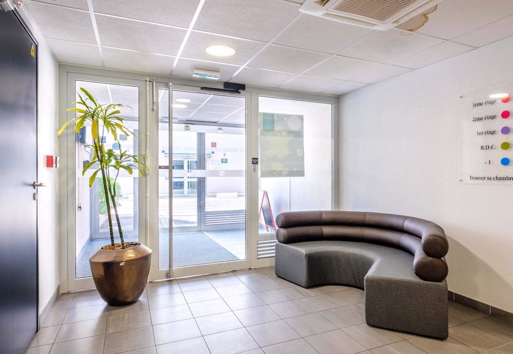 B&B HOTEL Cannes La Bocca Plage 3