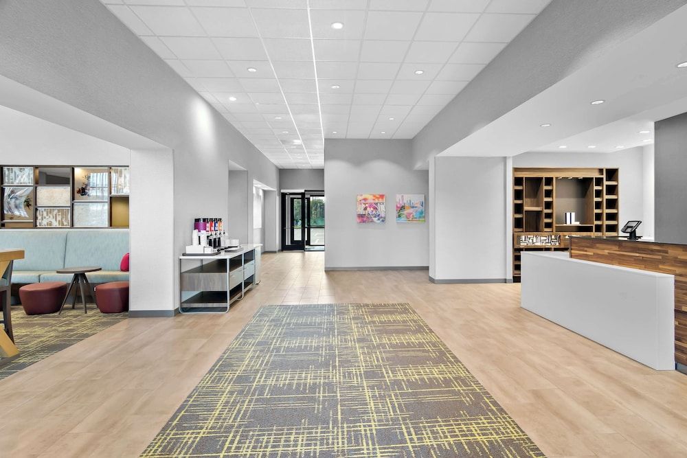 Hampton Inn & Suites Chicago Medical District UIC 2