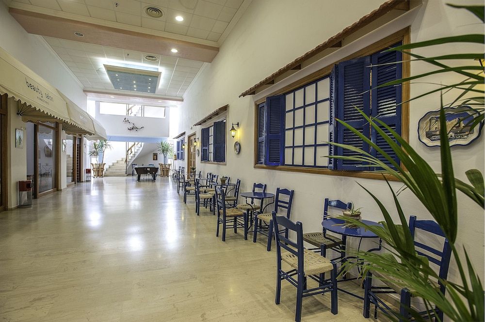 Irene Palace Beach Resort 3