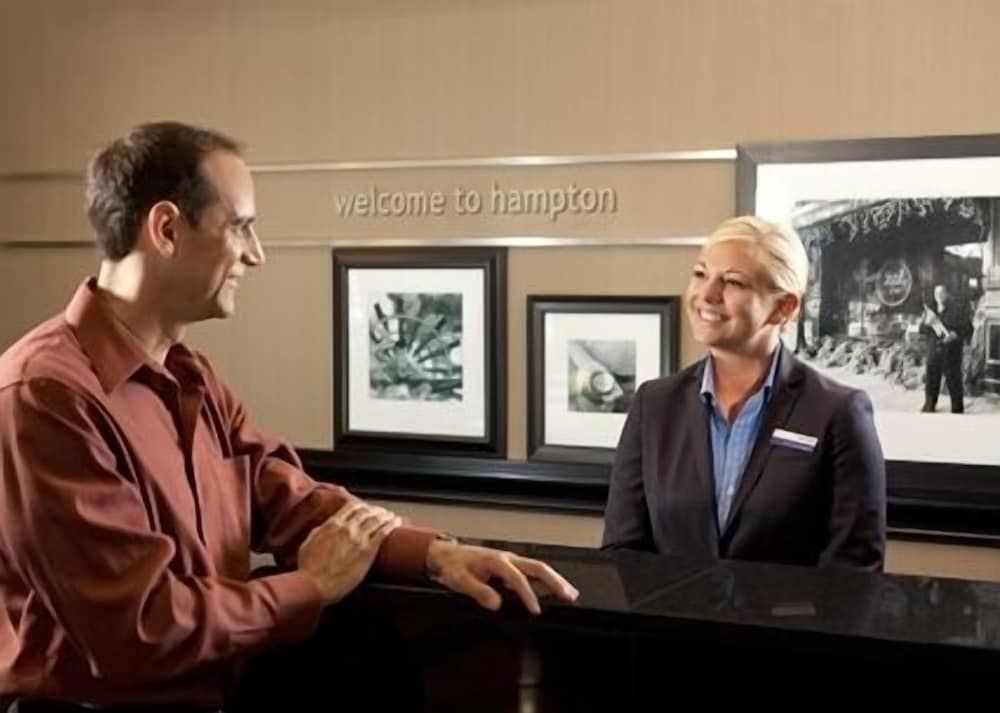 Hampton Inn Saskatoon South 3