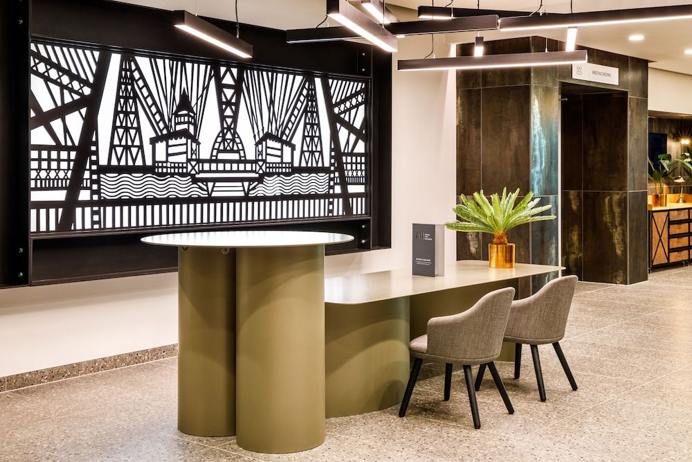 Mercure Newport Hotel 2