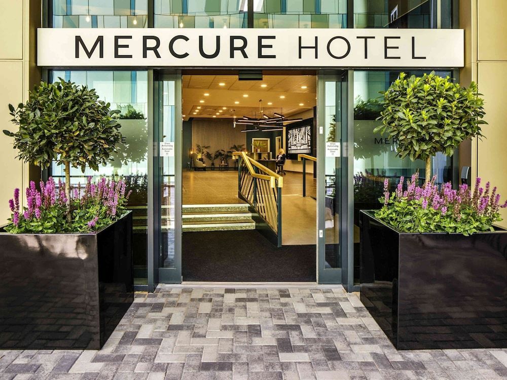 Mercure Newport Hotel 4 estrellas en Newport