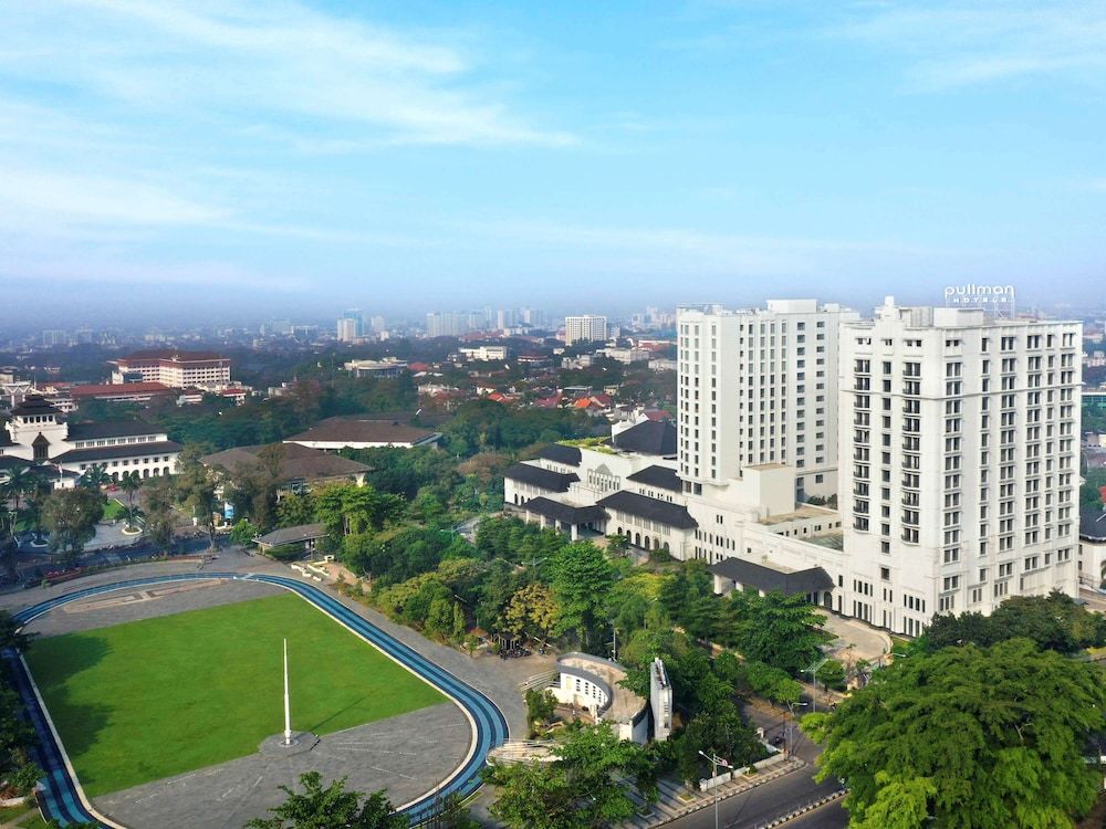 Pullman Bandung Grand Central 5 estrellas en Bandung
