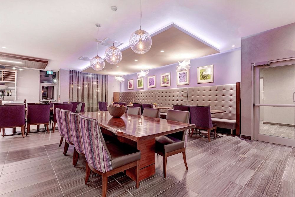 Hilton Garden Inn Toronto Brampton West 2