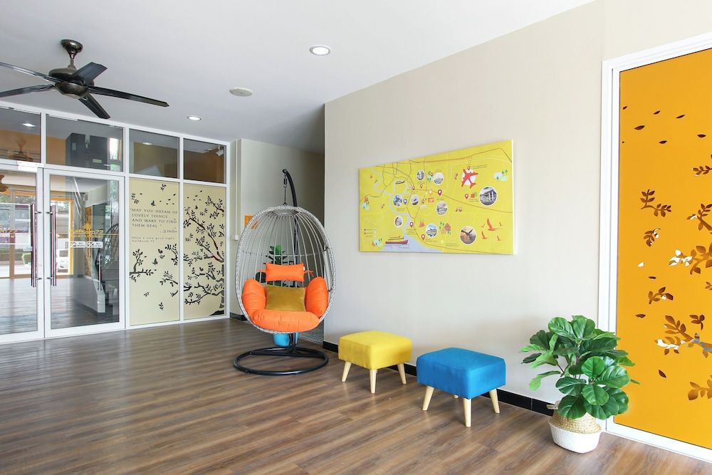 Fullroom 77 Srinakarin 3