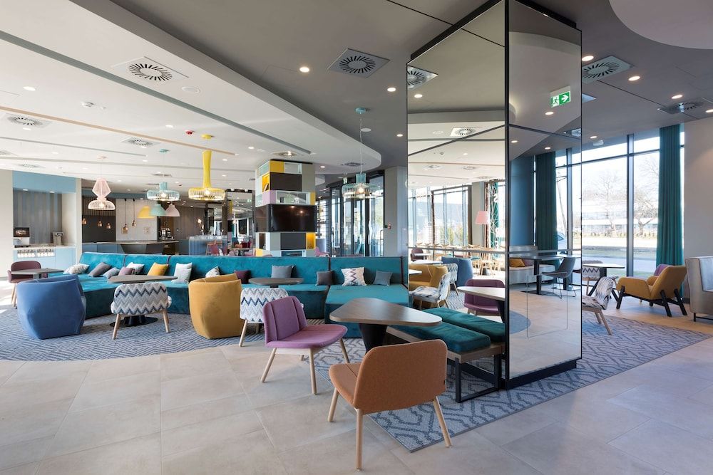Hampton by Hilton Krakow Airport 3