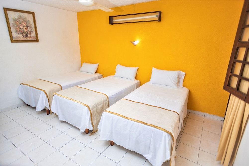 Hotel Santa Lucía 3