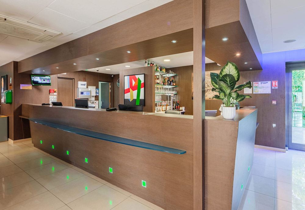 B&B HOTEL Colmar Liberté 4 étoiles 3