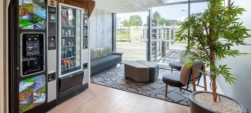 B&B HOTEL Igny Palaiseau 2