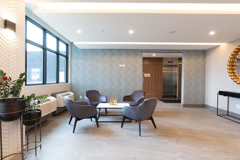 Sandman Signature Dartmouth Hotel & Suites 2