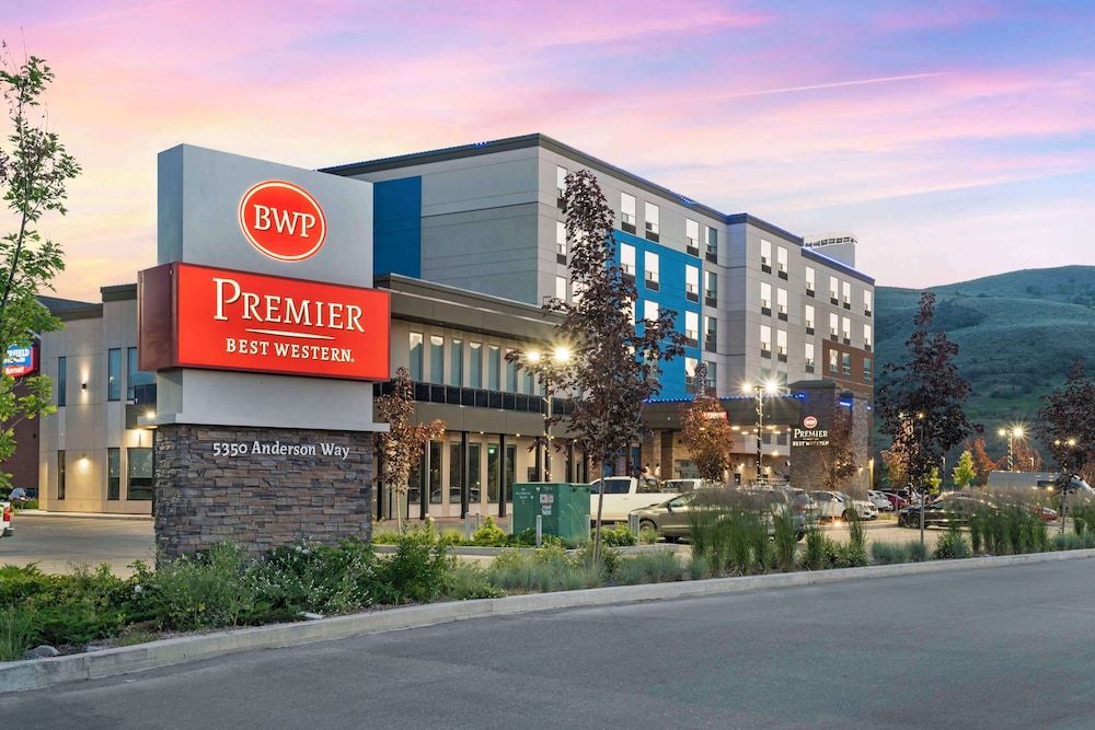Best Western Premier Route 97 Vernon 3 estrelas em Vernon