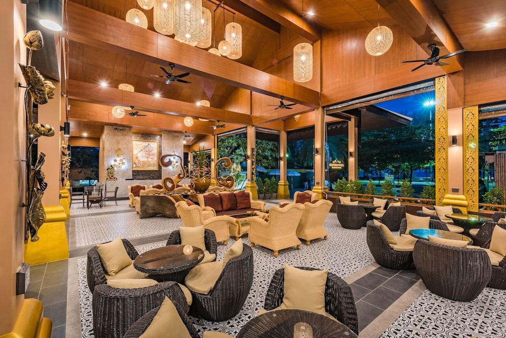 Princess Kamala Beachfront Hotel 3