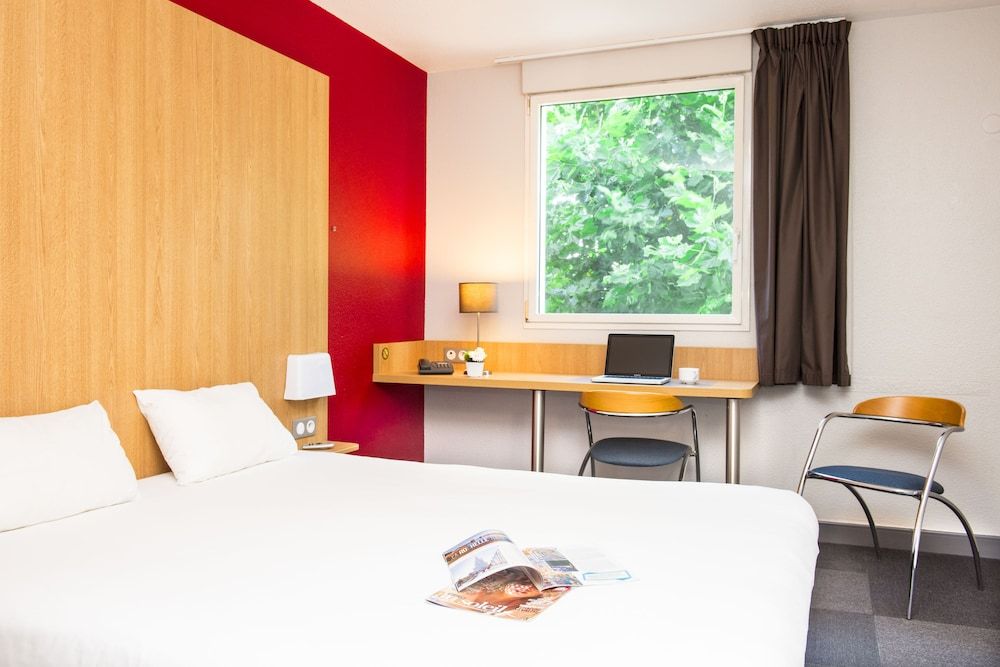 B&B HOTEL La Rochelle Centre 2 estrelas em La Rochelle