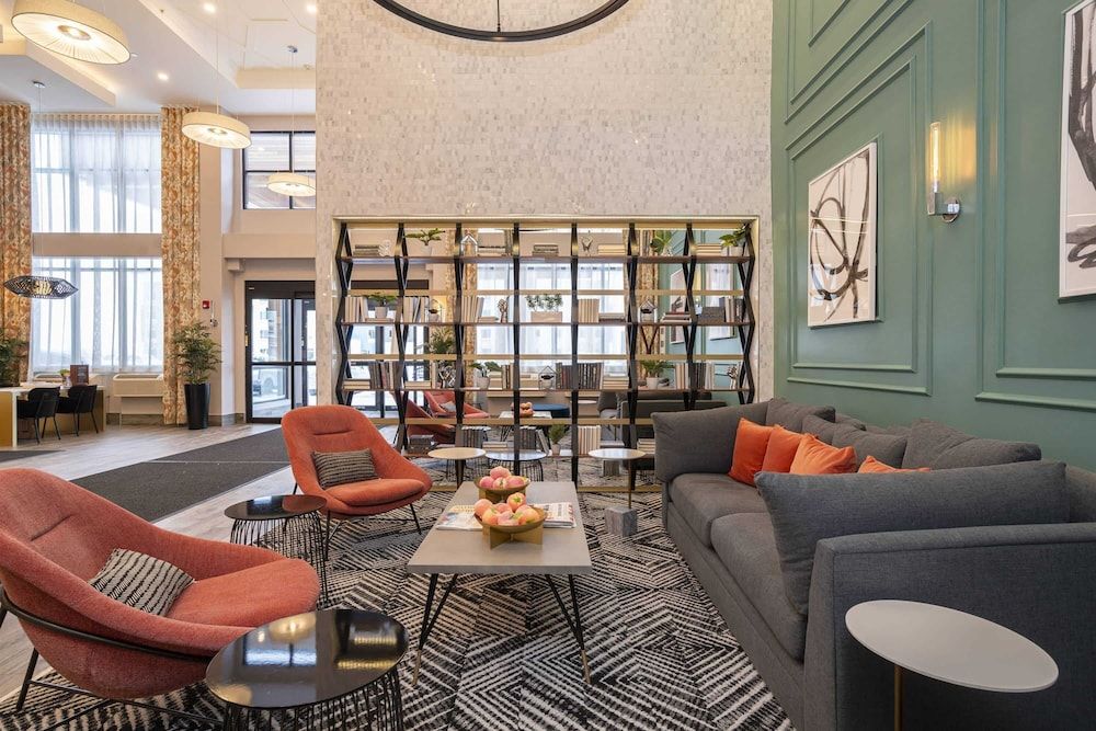 Sandman Signature Sherwood Park Hotel 2