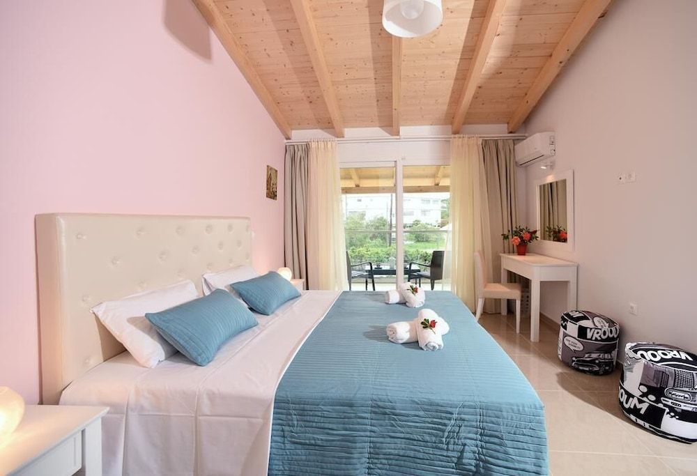 Palapart Gikas Gouvia 2