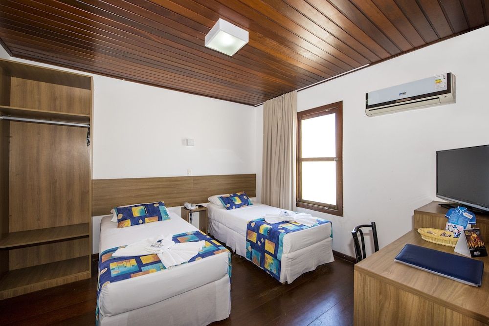 La Belle Beach Hotel 3