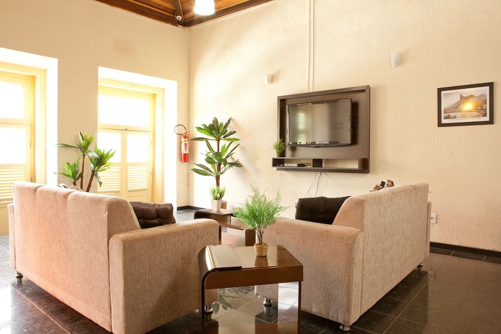 HMG Praia Suites for Rent 2