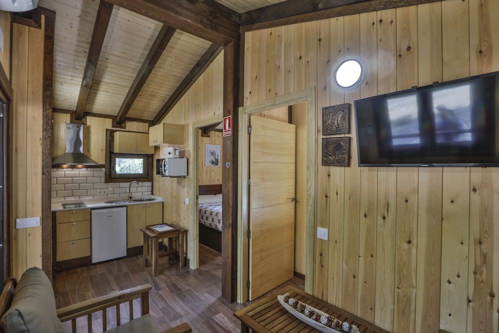 Complejo Los Enebros 2