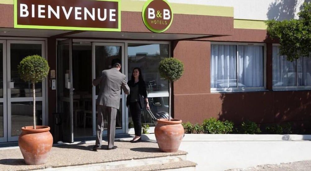 B&B HOTEL Nîmes Ville Active (4558) 3 estrelas em Nîmes