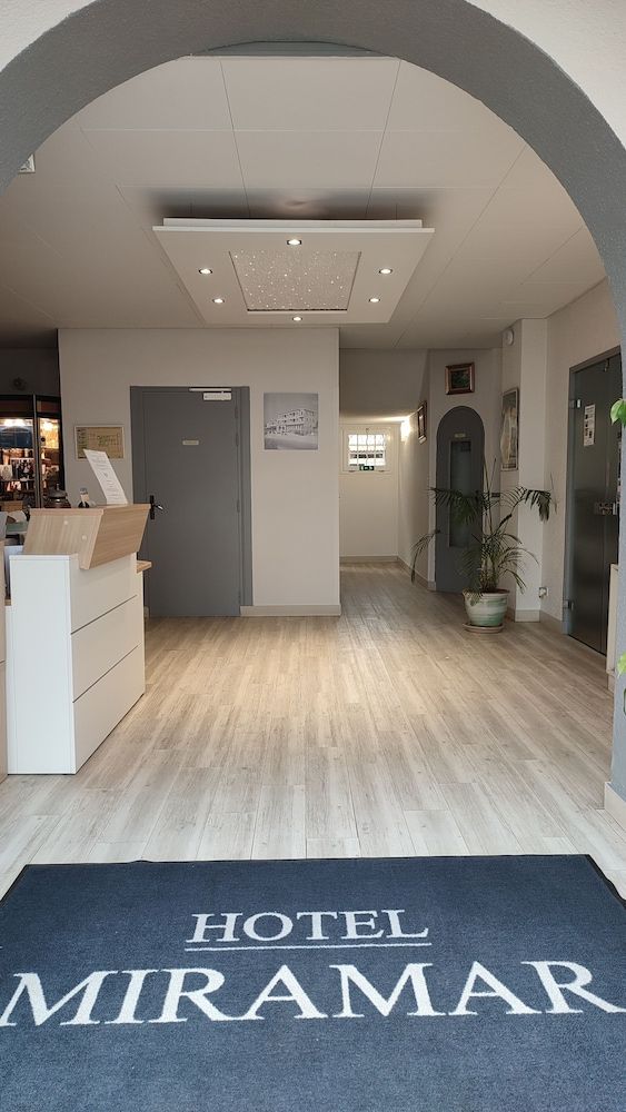 Hôtel Miramar 2