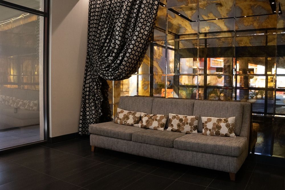 The Ahern Luxury Boutique Hotel 2