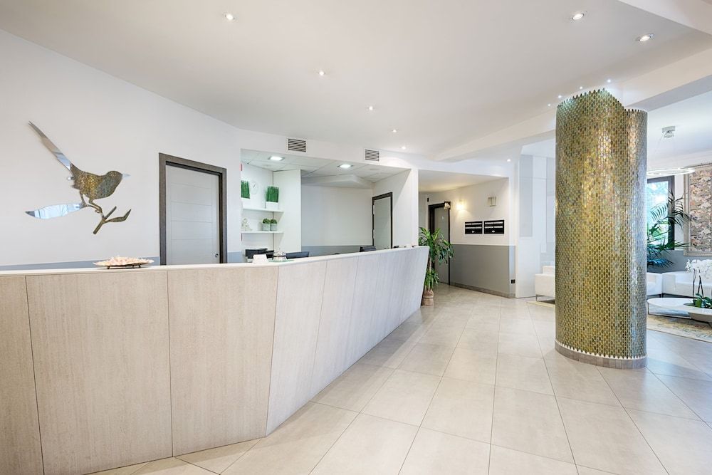 Continental Urban Art Hotel 3