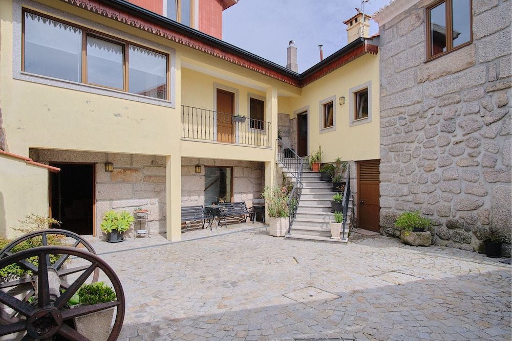 Casa de Igarei -1 estrellas en Viseu