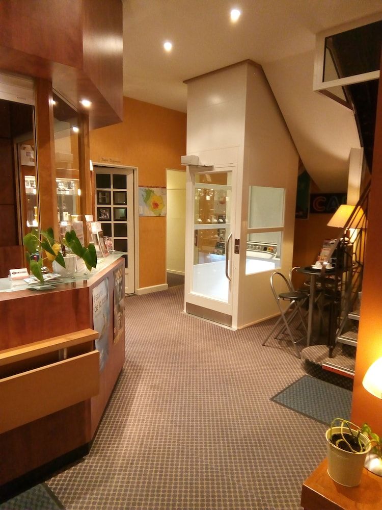 Logis Hôtel la Résidence 2