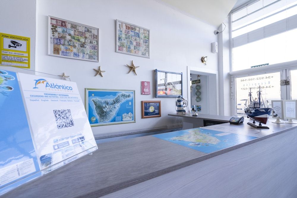 Hostel Neon Tenerife 3