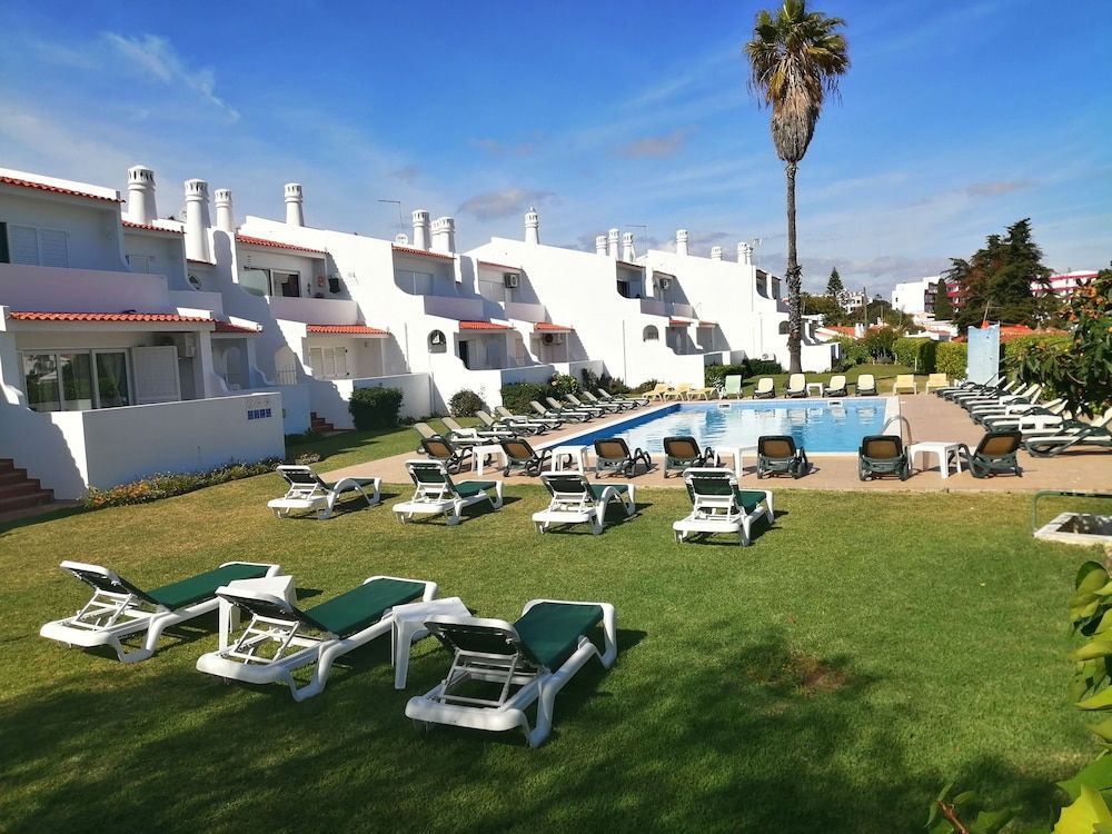 Oura Parque -Apartamentos Turisticos 1