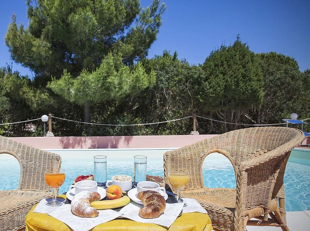 Hotel Club Mezzaluna 1