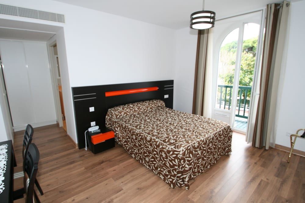 Hôtel Lafon 2 estrelas em Hendaye