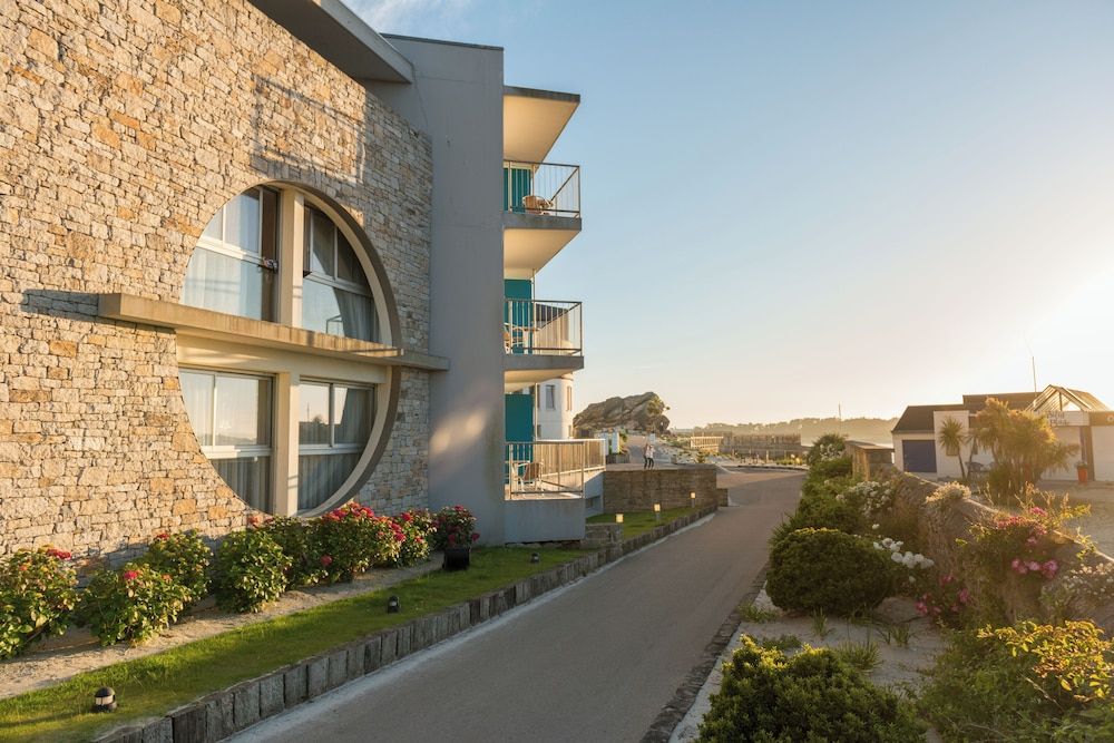 Hôtel Valdys Thalasso & Spa - Beau rivage 4 estrelas em Roscoff
