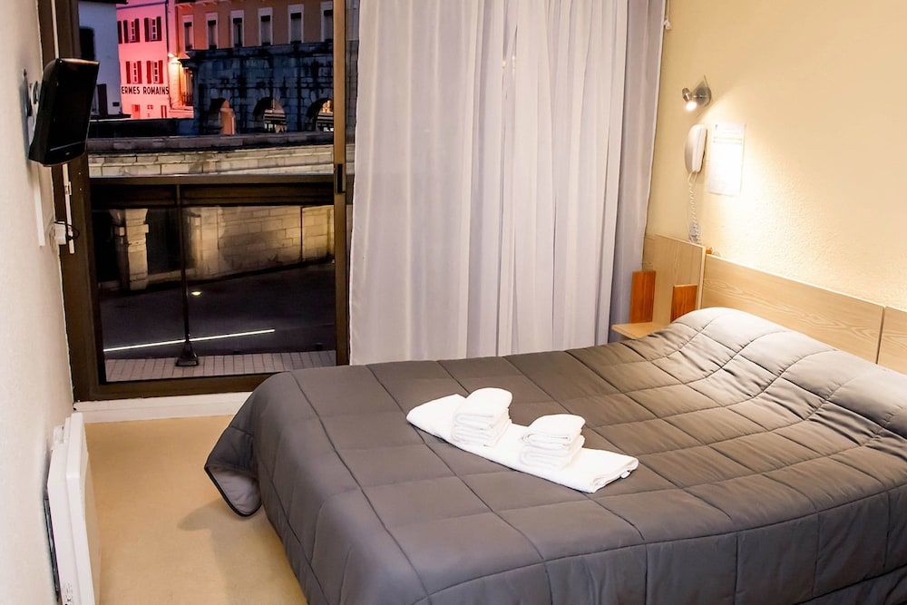 Hôtel Bains Sarrailh 2 stelle a Dax