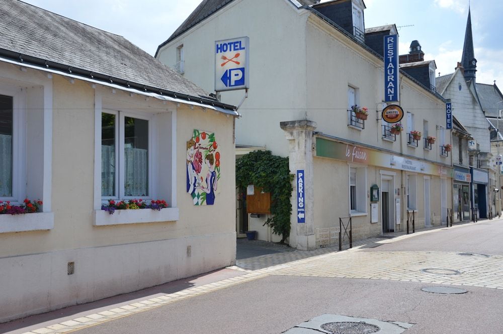 Hotel Le Faisan 2 estrelas em Saint-Avertin