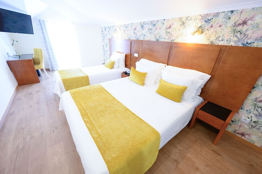 Recomeçar Suites & Breakfast please