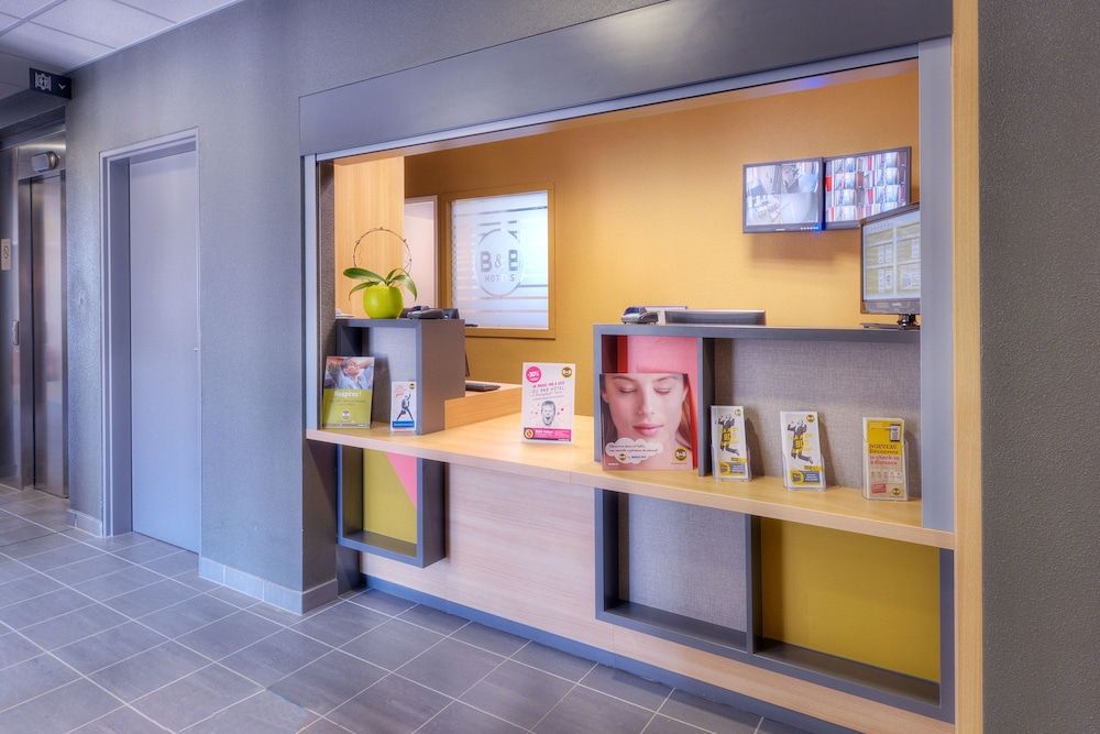 B&B HOTEL Marseille Les ports 2