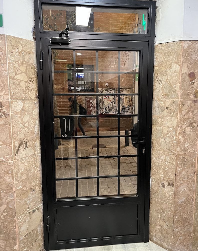 Hostel Almansa 3